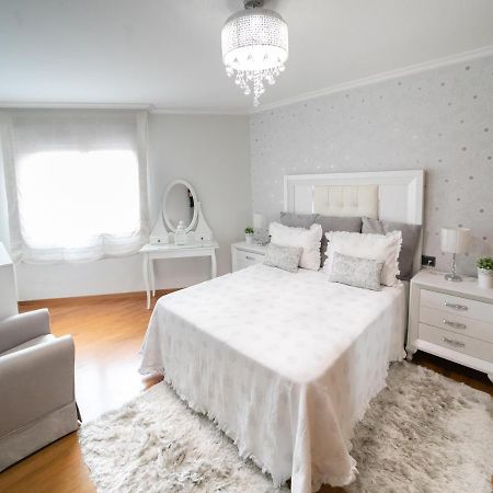 Galihost - Precioso Apartamento Con Parking En Vilagarcia Pontevedra Kültér fotó
