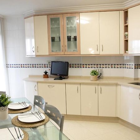 Galihost - Precioso Apartamento Con Parking En Vilagarcia Pontevedra Kültér fotó