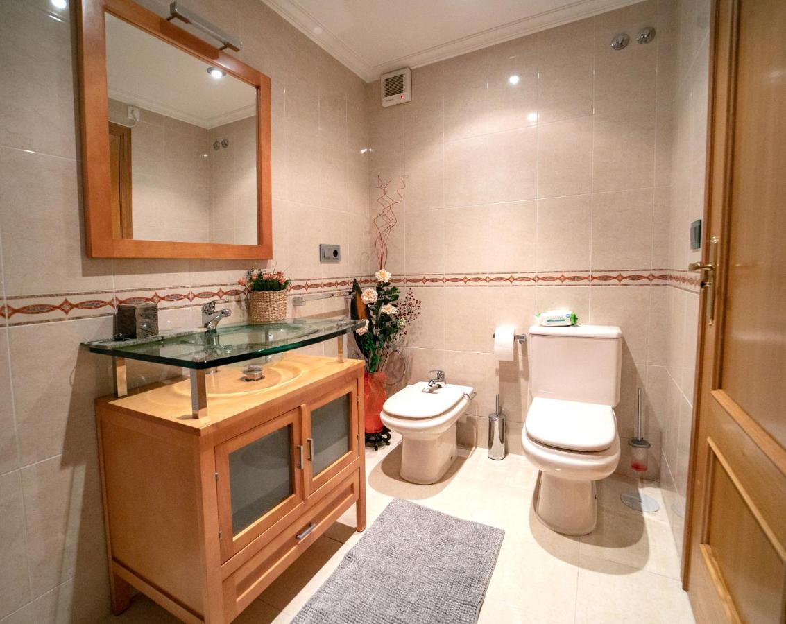 Galihost - Precioso Apartamento Con Parking En Vilagarcia Pontevedra Kültér fotó
