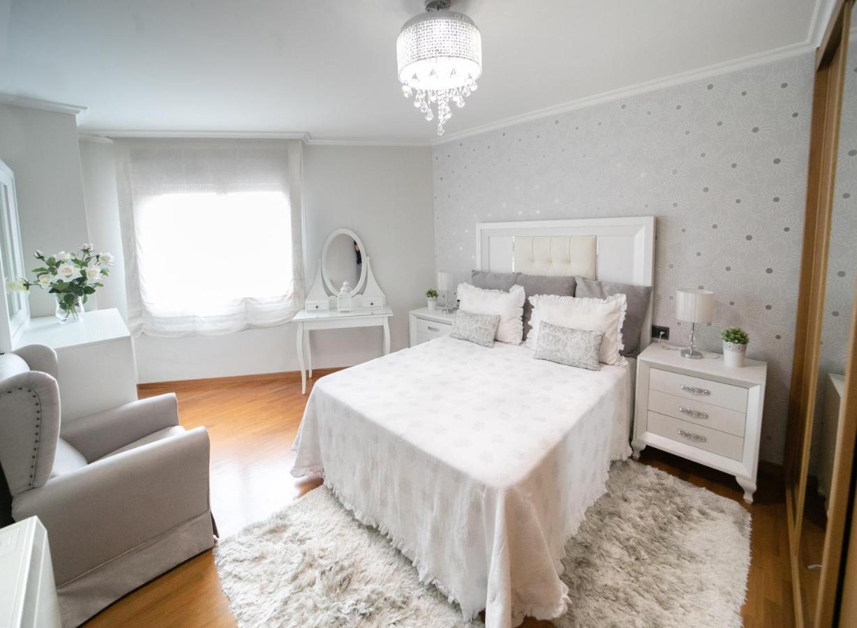 Galihost - Precioso Apartamento Con Parking En Vilagarcia Pontevedra Kültér fotó