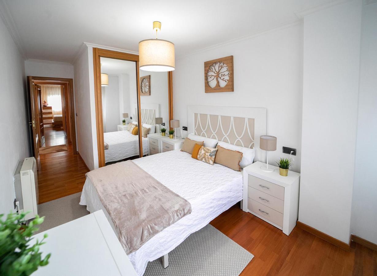 Galihost - Precioso Apartamento Con Parking En Vilagarcia Pontevedra Kültér fotó